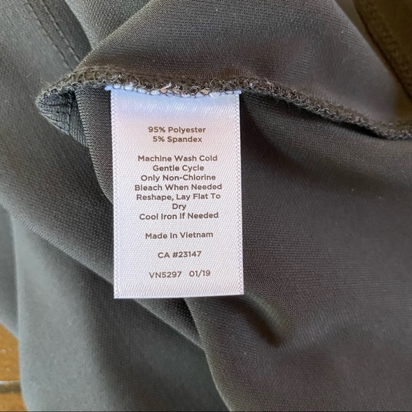 Talbots size X black blouse with short tie sleeves and scoop neck - Picture 5 of 8